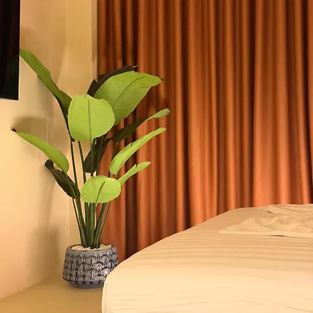 Luxuria Center * Tirana